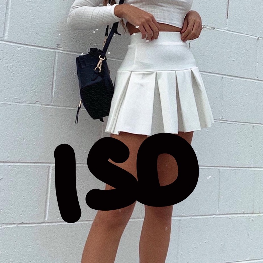 ISO princess Polly pleated skirts in any color/pat